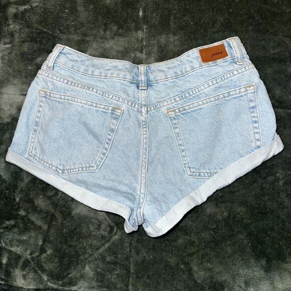 Subdued Denim Shorts Women’s 28 Blue Light Wash Cuffed Button Fly Micro Mini - Picture 4 of 6